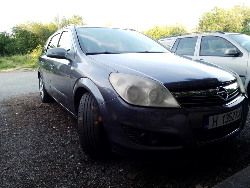 Opel Astra, снимка 2 - Автомобили и джипове - 46741690