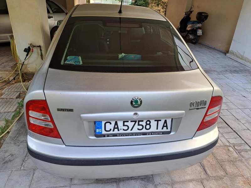 Skoda Octavia, снимка 4 - Автомобили и джипове - 47172572