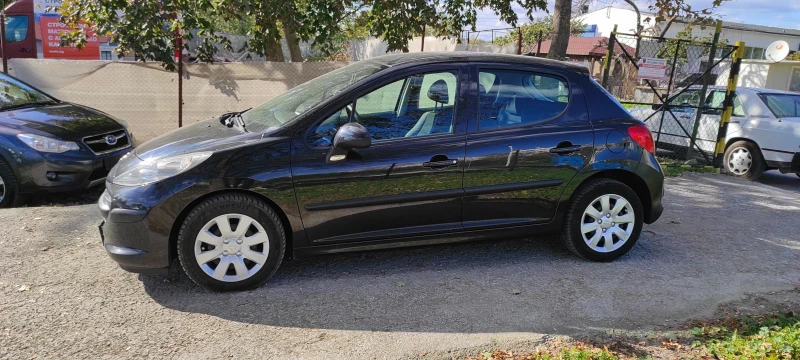 Peugeot 207 1.4i KLIMA  , снимка 5 - Автомобили и джипове - 47604612