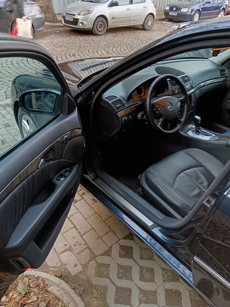 Mercedes-Benz E 320 320cdi, снимка 9 - Автомобили и джипове - 48117384