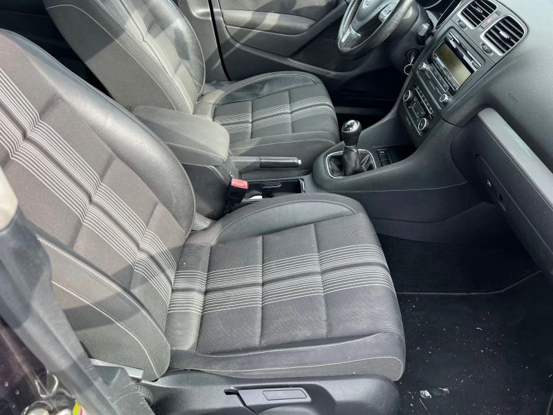 VW Golf 1.2, снимка 12 - Автомобили и джипове - 52054144