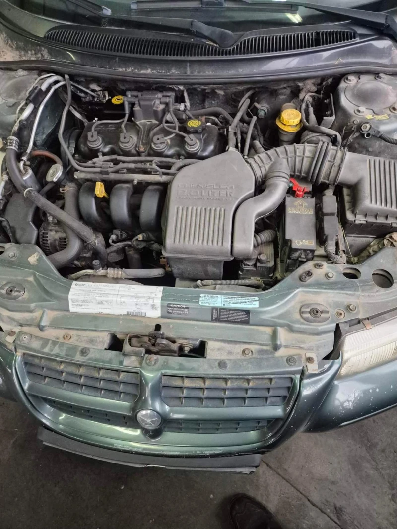 Chrysler Stratus 2.0 , снимка 9 - Автомобили и джипове - 52549845