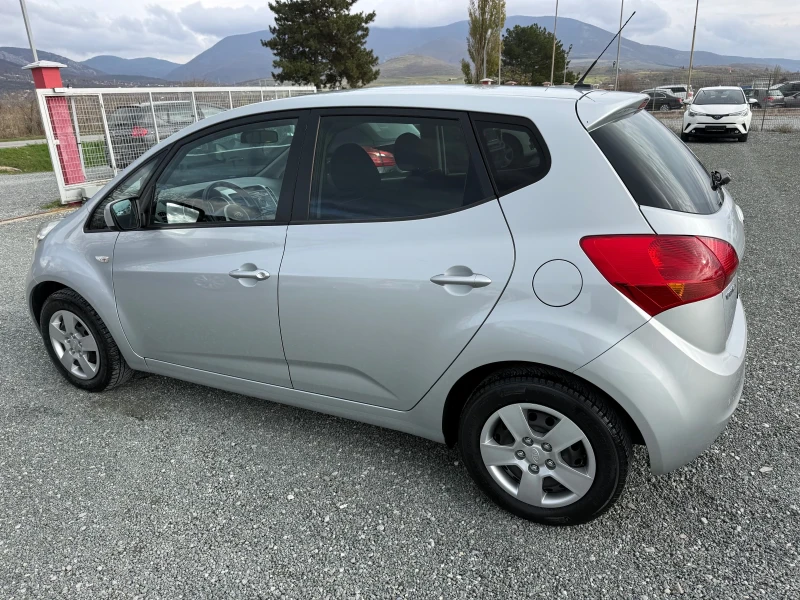 Kia Venga (KATO НОВА), снимка 9 - Автомобили и джипове - 52660860