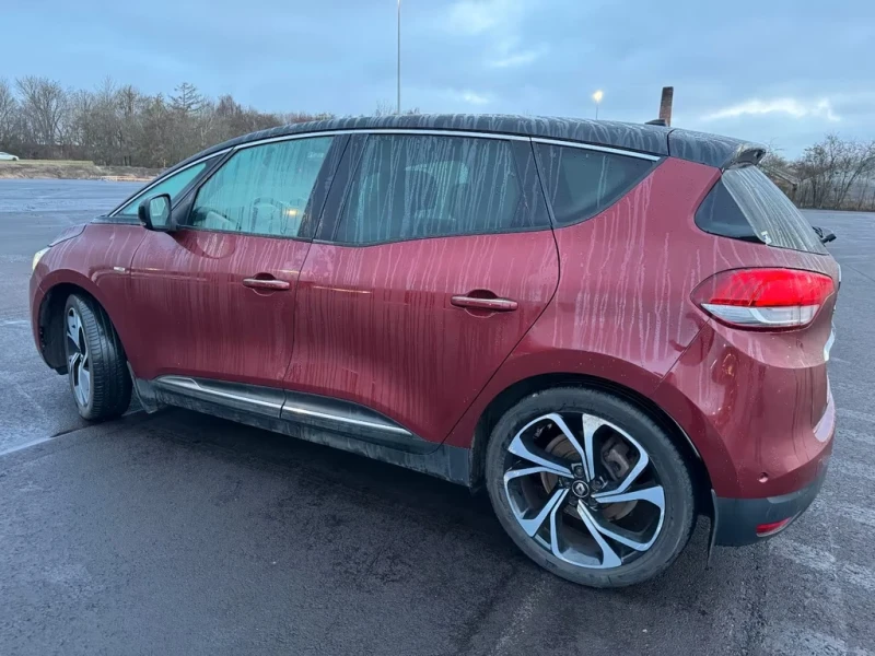 Renault Scenic 1.6dci 160ps Bose Edition, снимка 6 - Автомобили и джипове - 52800194