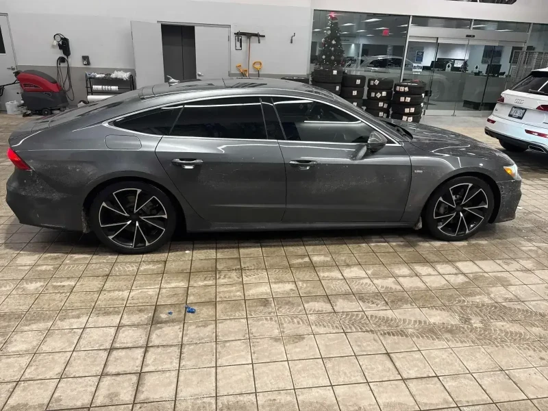 Audi A7 * TECHNIK* CARFAX * БЕЗ ПЪРВОНАЧАЛНА ВНОСКА, снимка 4 - Автомобили и джипове - 52801311