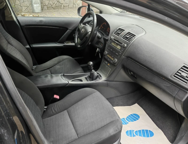 Toyota Avensis 2.2 D4D* 150* 257 хил реални км, снимка 8 - Автомобили и джипове - 52886402