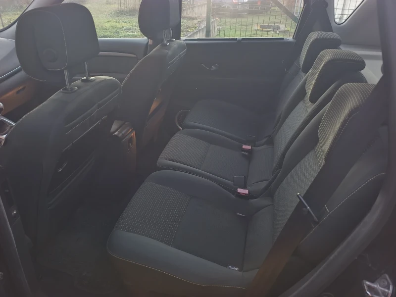 Renault Scenic 1.5 DCI/ Xmod/Navi, снимка 12 - Автомобили и джипове - 52943428