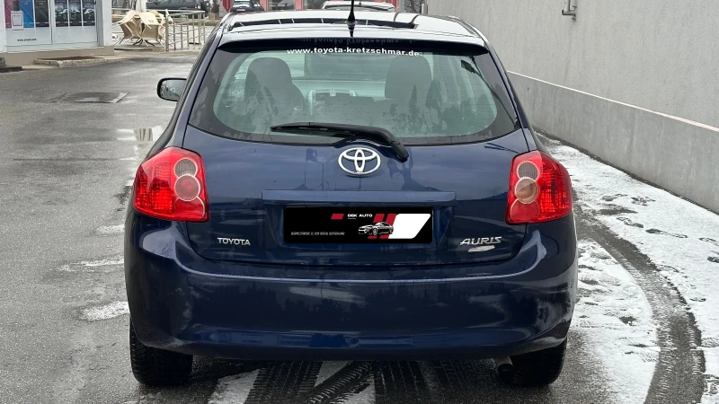 Toyota Auris, снимка 6 - Автомобили и джипове - 53188367