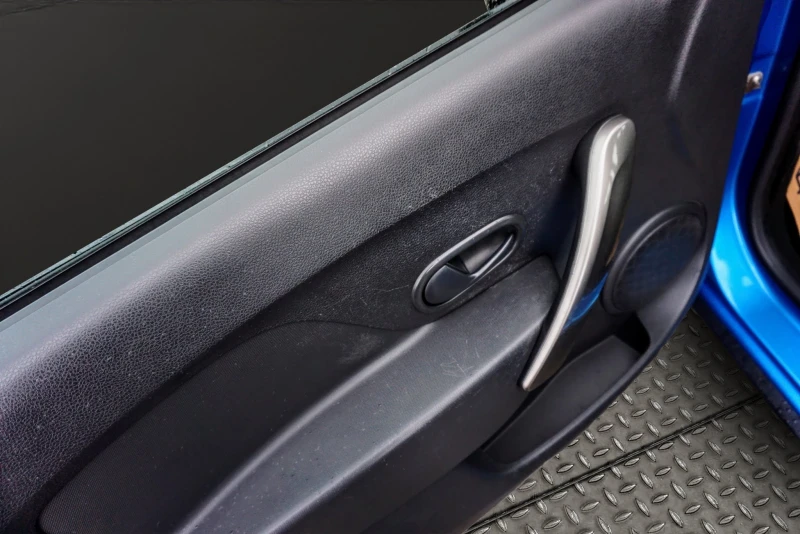 Dacia Sandero 1.5DCI STEPWAY, снимка 6 - Автомобили и джипове - 53235606