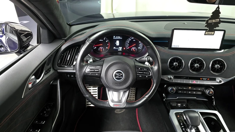 Kia Stinger 3.3 TURBO 4x4 FACE / Пълна сервизна история !!!, снимка 10 - Автомобили и джипове - 53499272