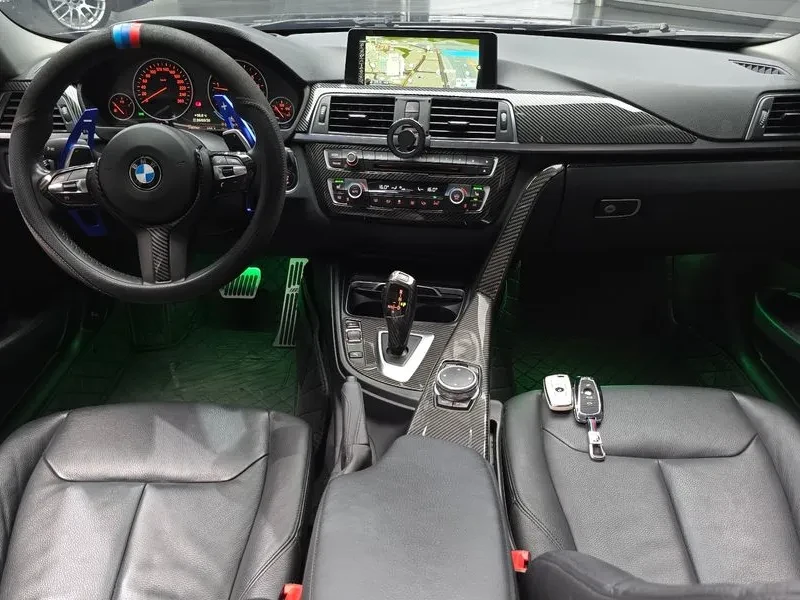 BMW 320 d, снимка 7 - Автомобили и джипове - 54592557