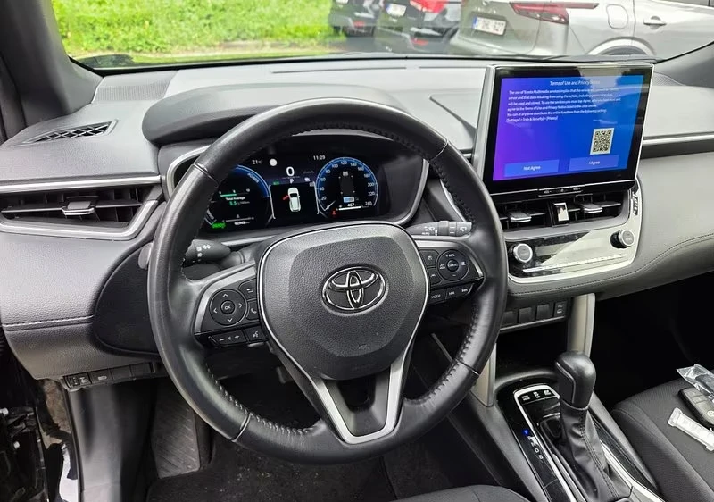 Toyota Corolla DYNAMIC/HEV 140HP/CAM/NAVI/299h | Mobile.bg � ����������� 9
