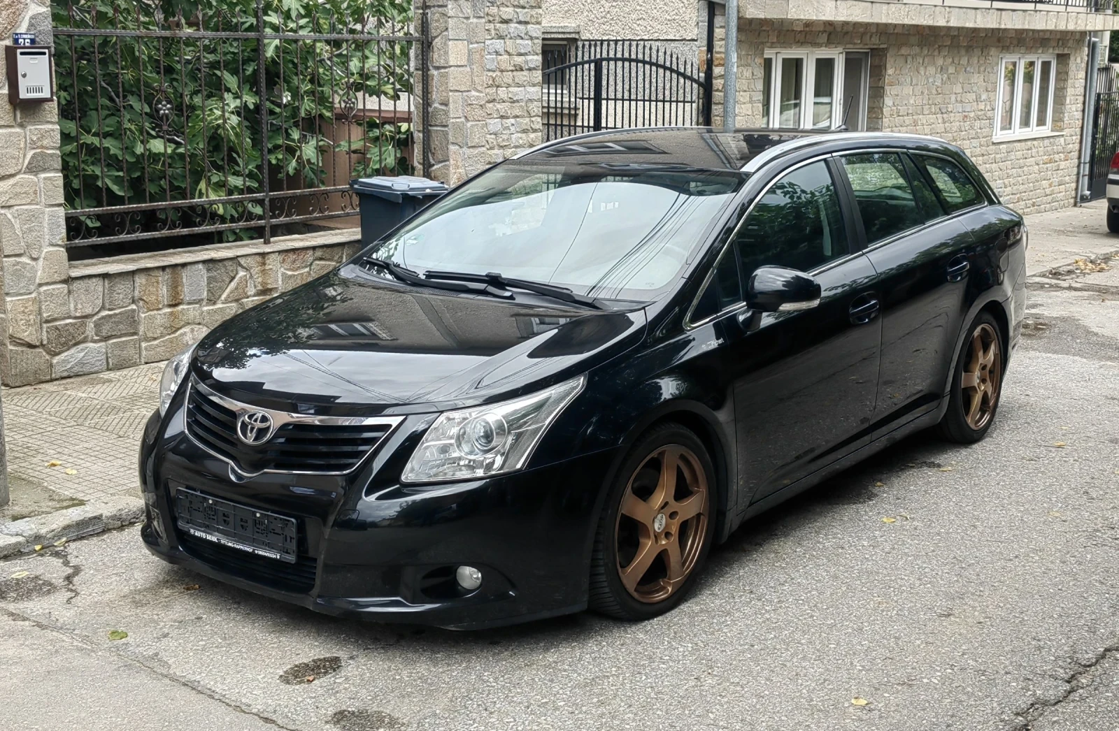 Toyota Avensis 2.2 D4D* 150* 257 хил реални км, снимка 1