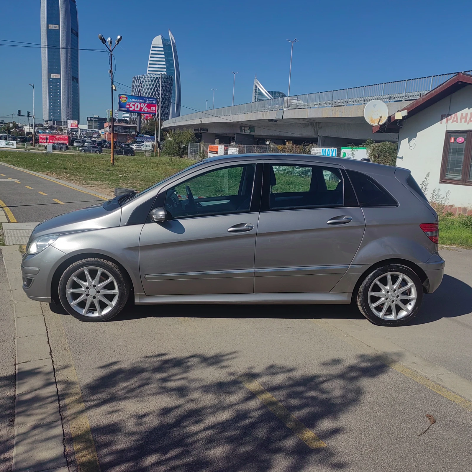 Mercedes-Benz B 180 2.0 D  - изображение 8