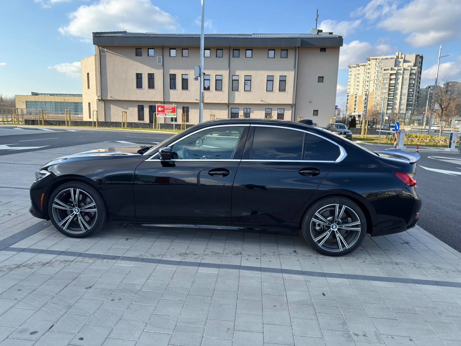BMW 330 330i - изображение 5
