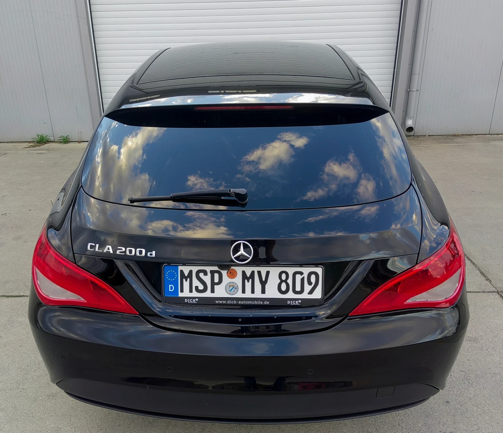 Mercedes-Benz CLA 200  - изображение 4