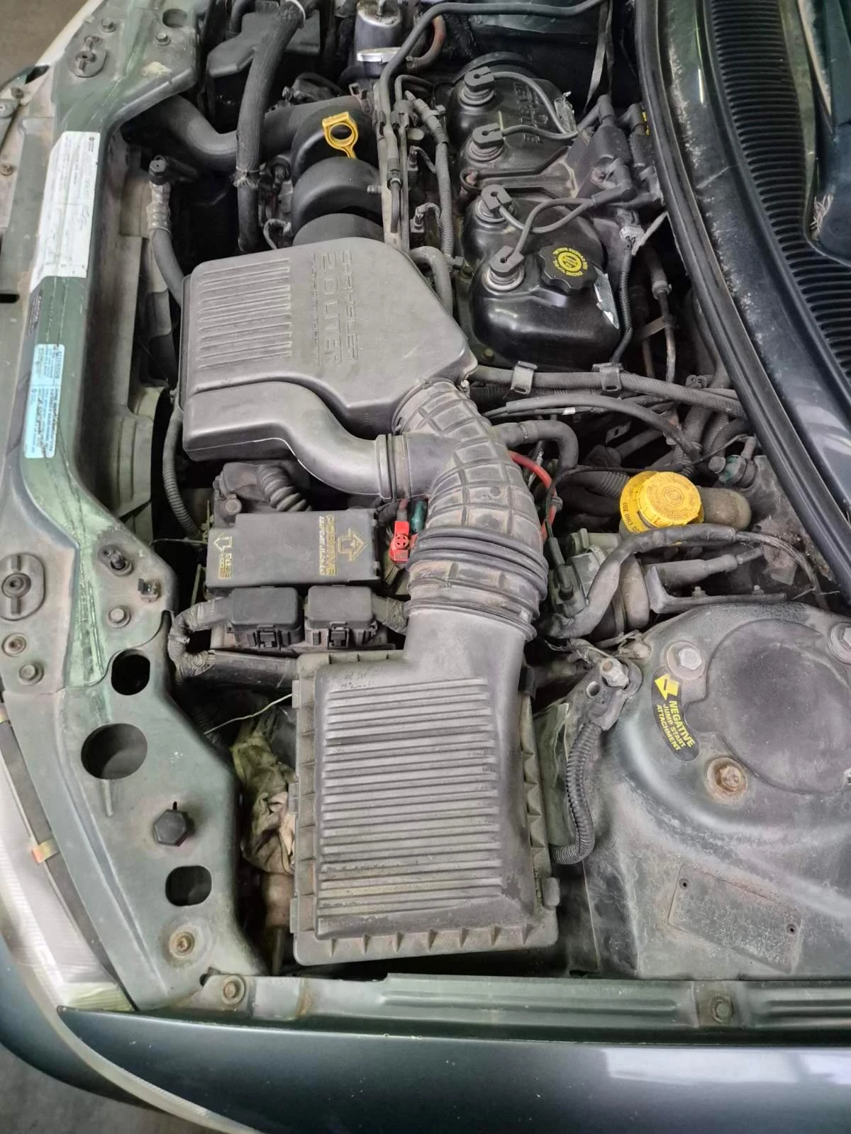 Chrysler Stratus 2.0  | Mobile.bg — изображение 10