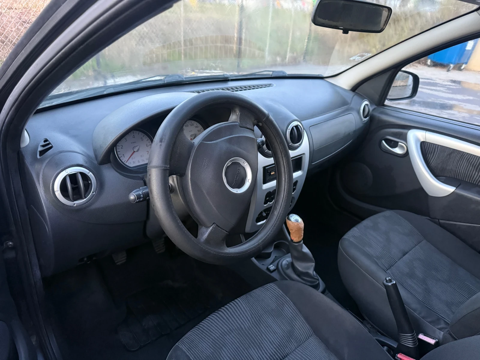 Dacia Sandero 1.4 Газова уредба - изображение 8