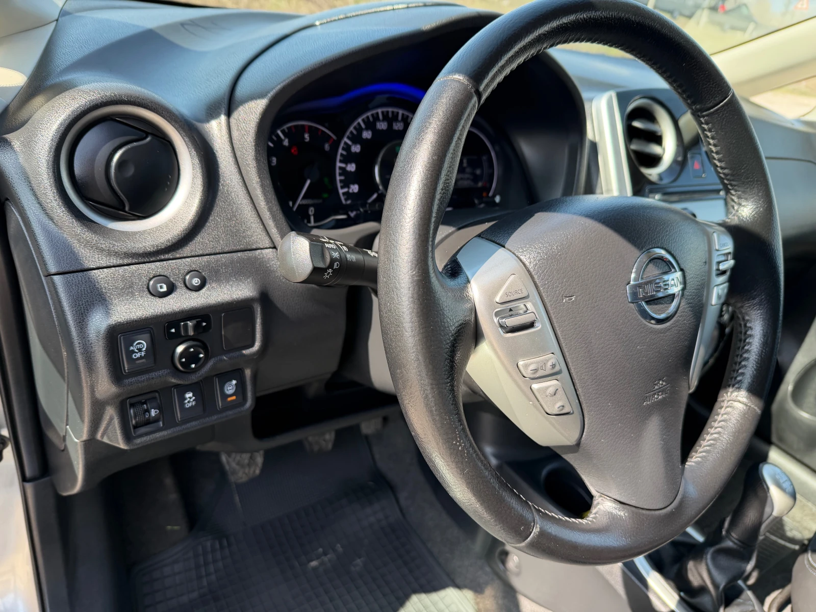 Nissan Note 1.5 DCI, снимка 10 - Автомобили и джипове - 53825457