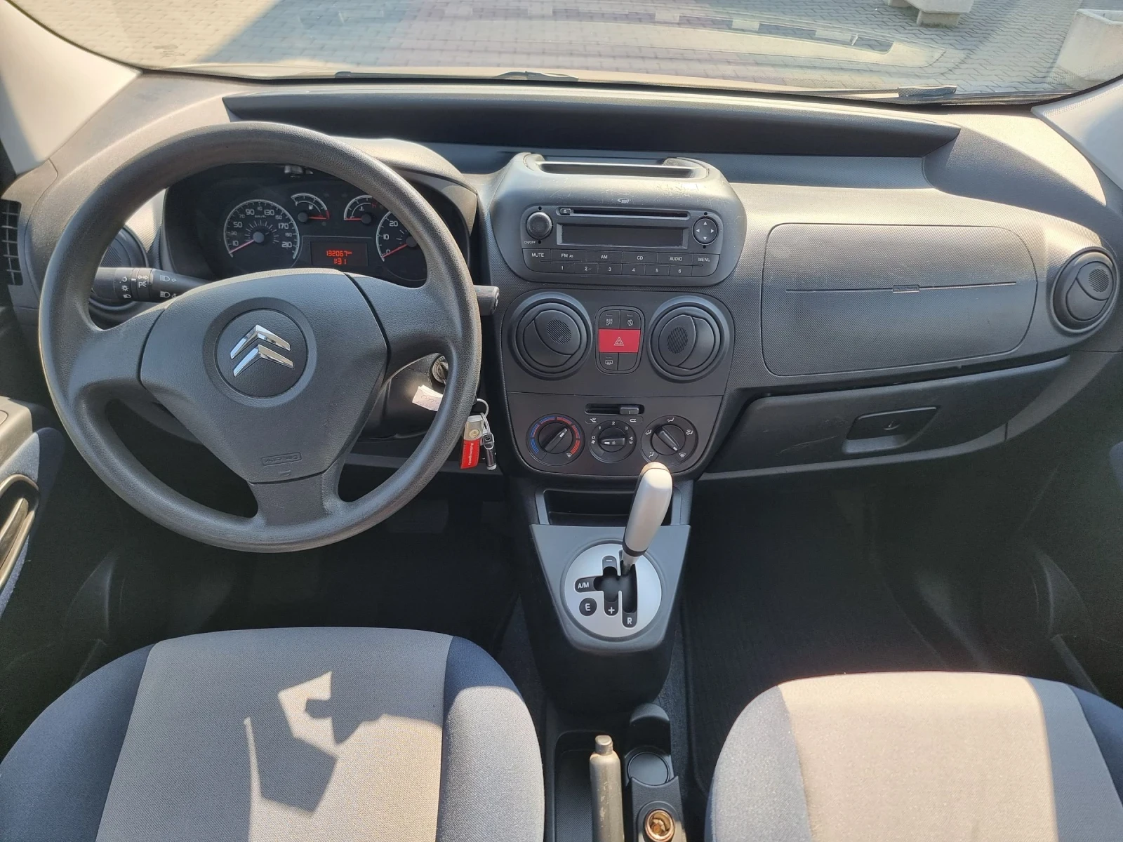 Citroen Nemo 1.3 Mjet , снимка 9 - Автомобили и джипове - 53859192