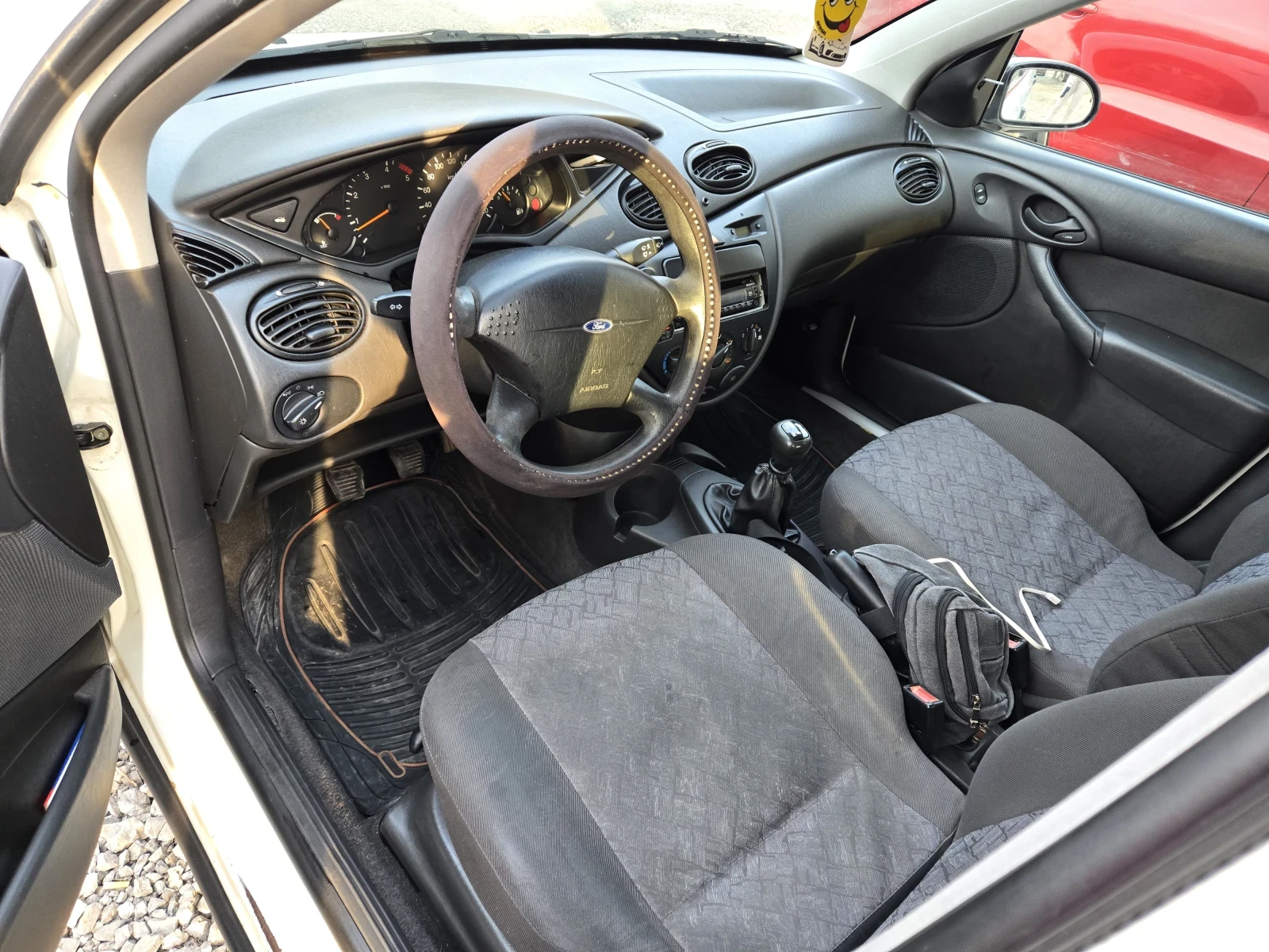 Ford Focus 1.8 TD  обслужен със винетка, снимка 5 - Автомобили и джипове - 53882689