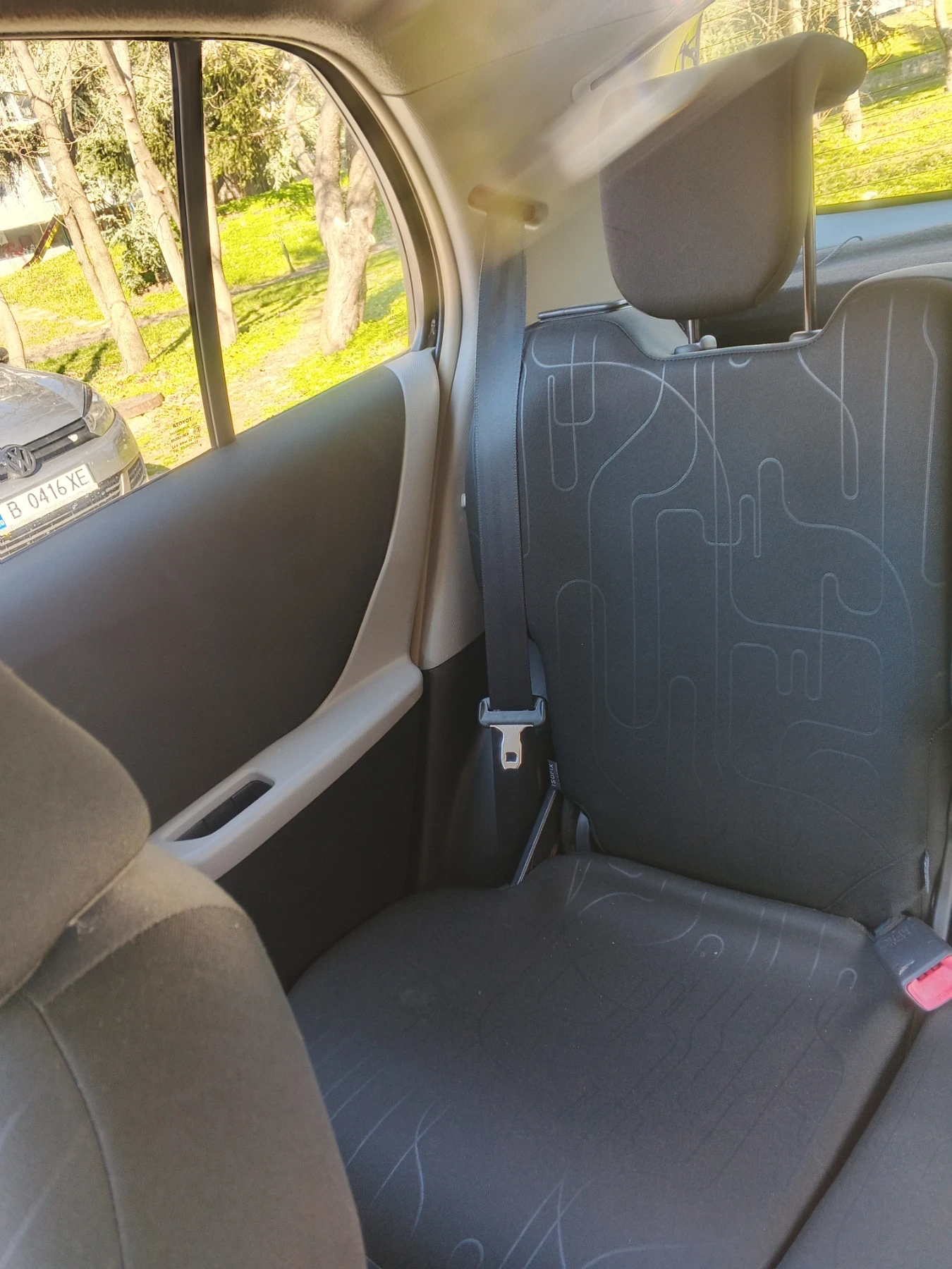 Toyota Yaris, снимка 10 - Автомобили и джипове - 54151603