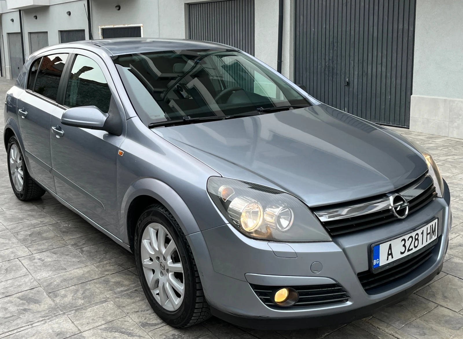 Opel Astra 1.6/105КС, снимка 6 - Автомобили и джипове - 54478113