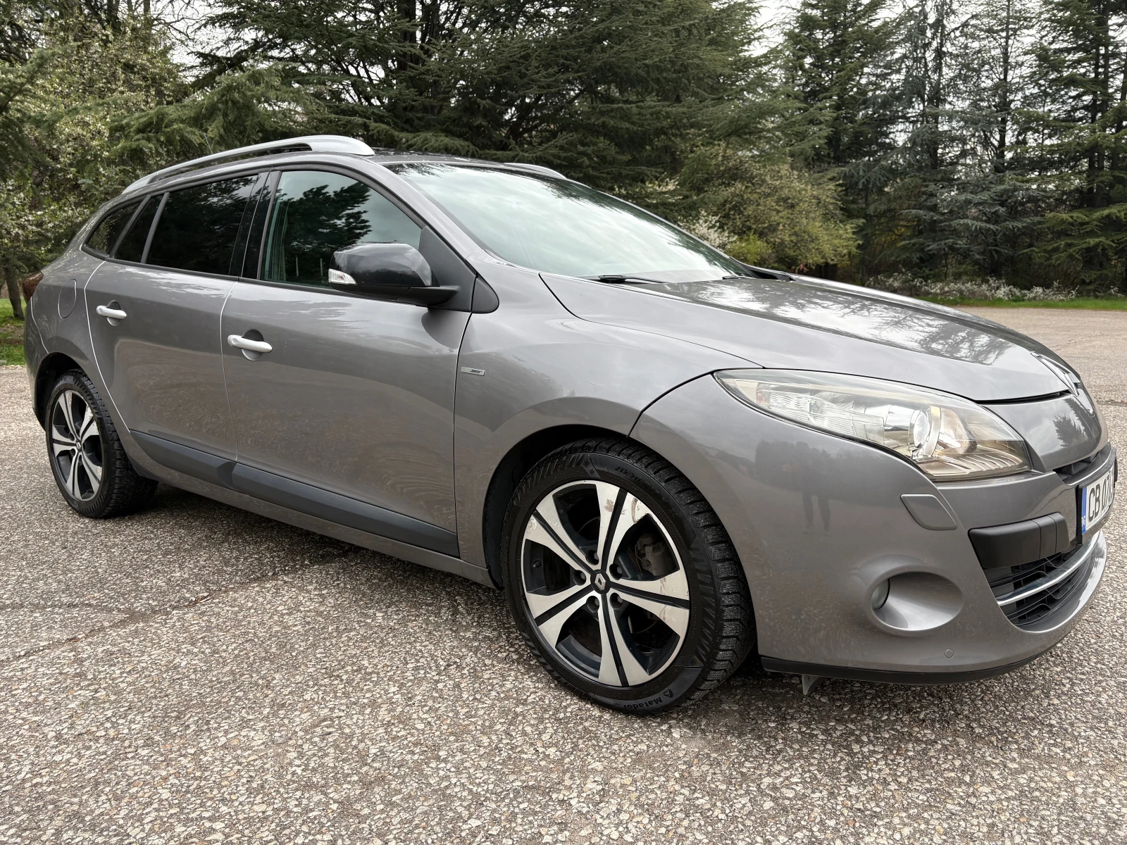 Renault Megane 1.5DCI АВТОМАТ-НАВИ-BOSE-ПАНОРАМА-KEYLESS GO, снимка 6 - Автомобили и джипове - 54561183