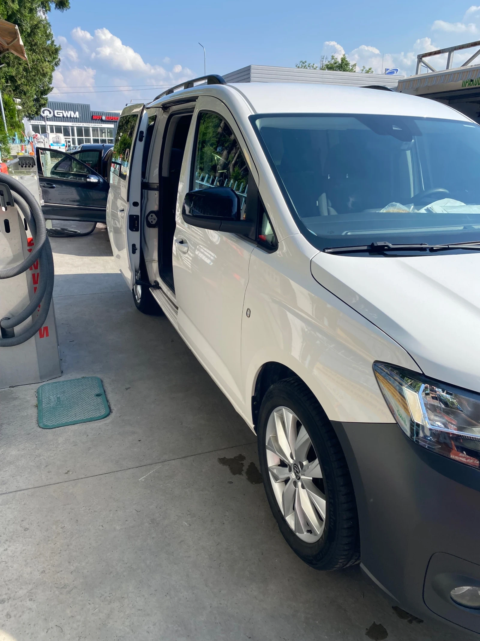 VW Caddy Maxi 6+ 1 В Гаранция , снимка 10 - Автомобили и джипове - 54826291