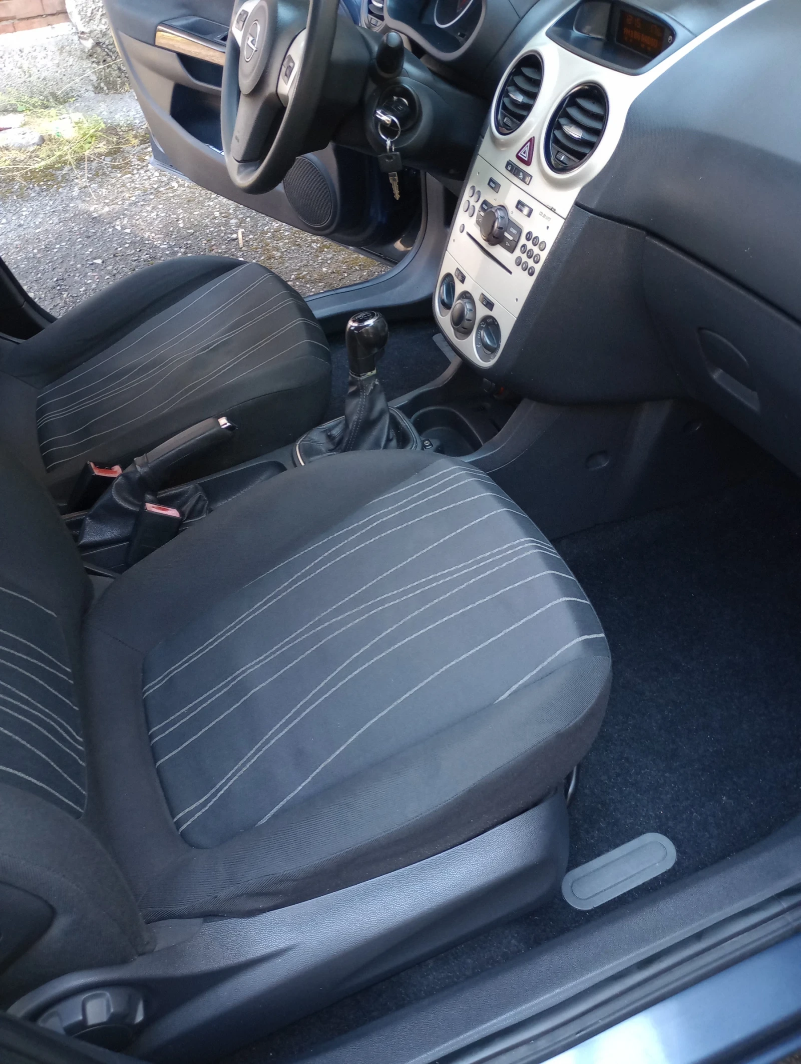 Opel Corsa, снимка 7 - Автомобили и джипове - 54942482