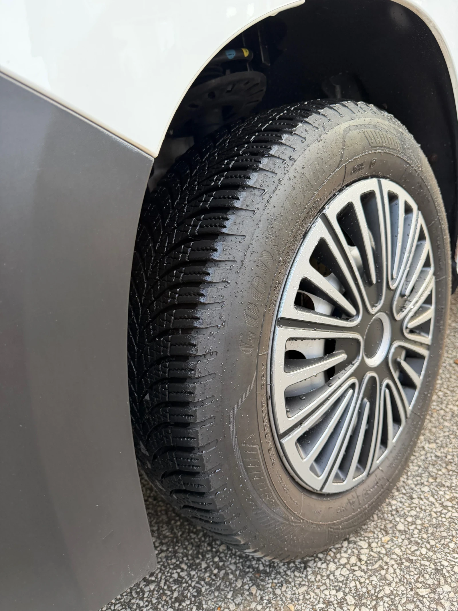 Peugeot Partner 1.5 BlueHDi 102кс. L2 Long 2020г., снимка 17 - Автомобили и джипове - 55003817