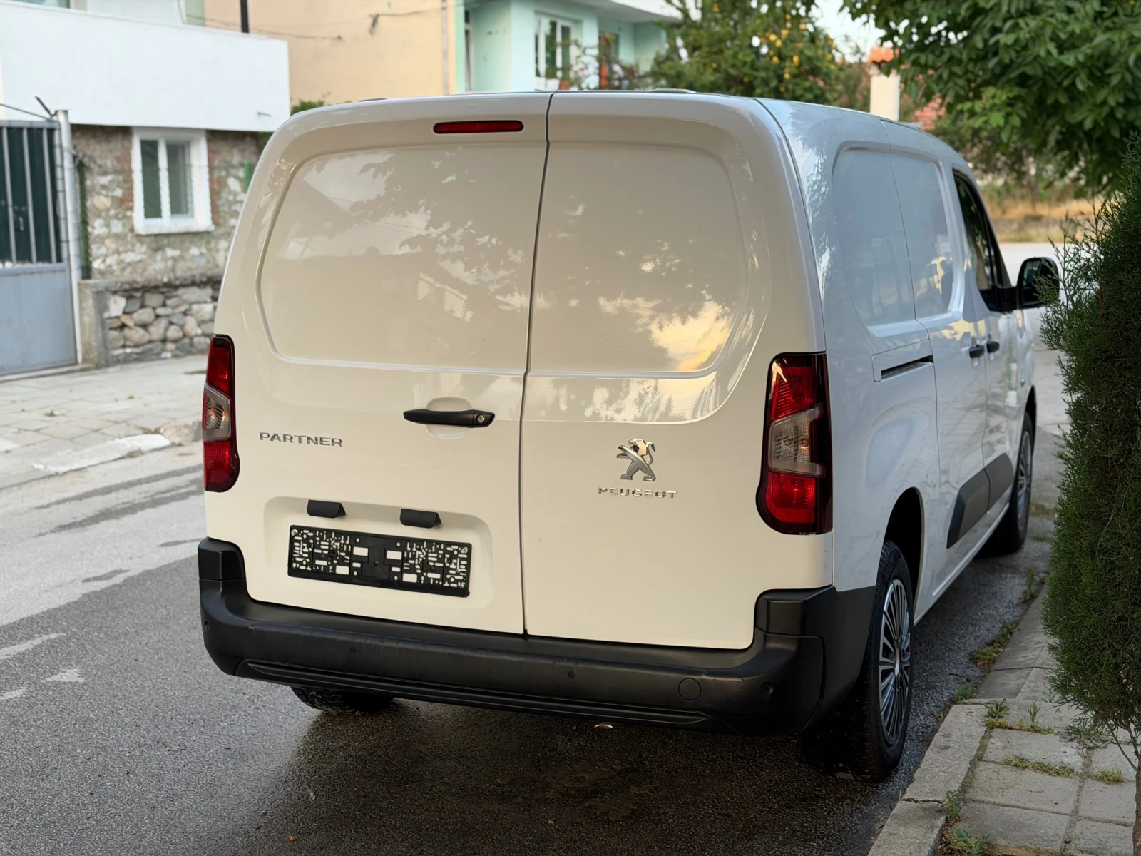 Peugeot Partner 1.5 BlueHDi 102кс. L2 Long 2020г., снимка 4 - Автомобили и джипове - 55003817