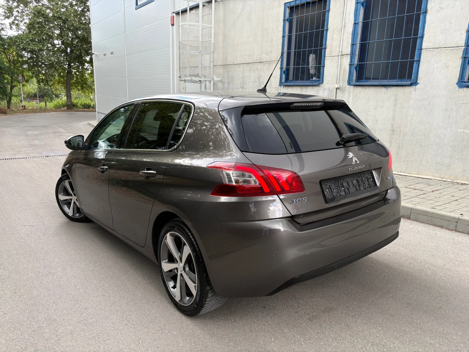 Peugeot 308 1.6HDI 120кс АВТОМАТИК GT LINE, снимка 5 - Автомобили и джипове - 55195485