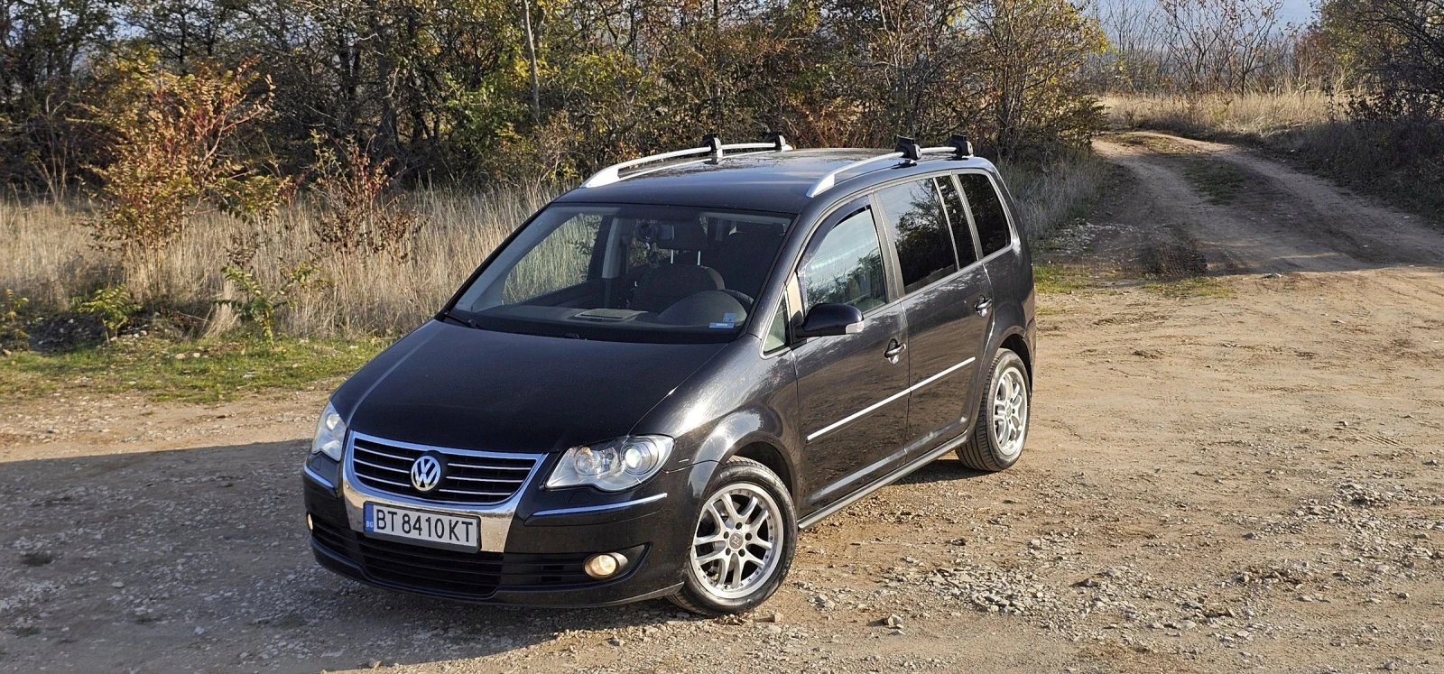 VW Touran Hi-line BMM , снимка 2 - Автомобили и джипове - 55344841