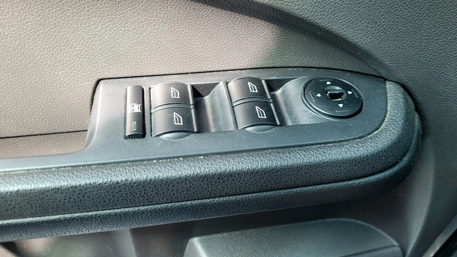 Ford C-max, снимка 9 - Автомобили и джипове - 55433893