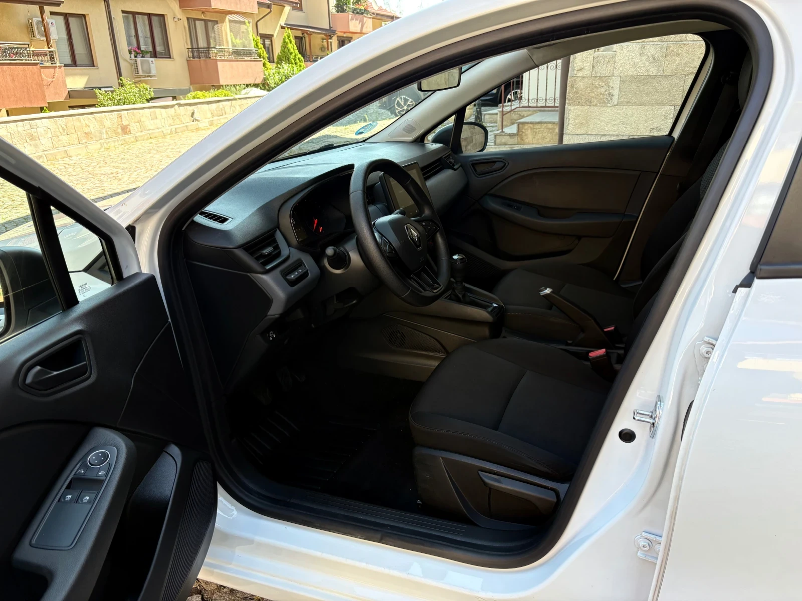 Renault Clio 1.0 TCe LPG Business Edition, снимка 7 - Автомобили и джипове - 55471743