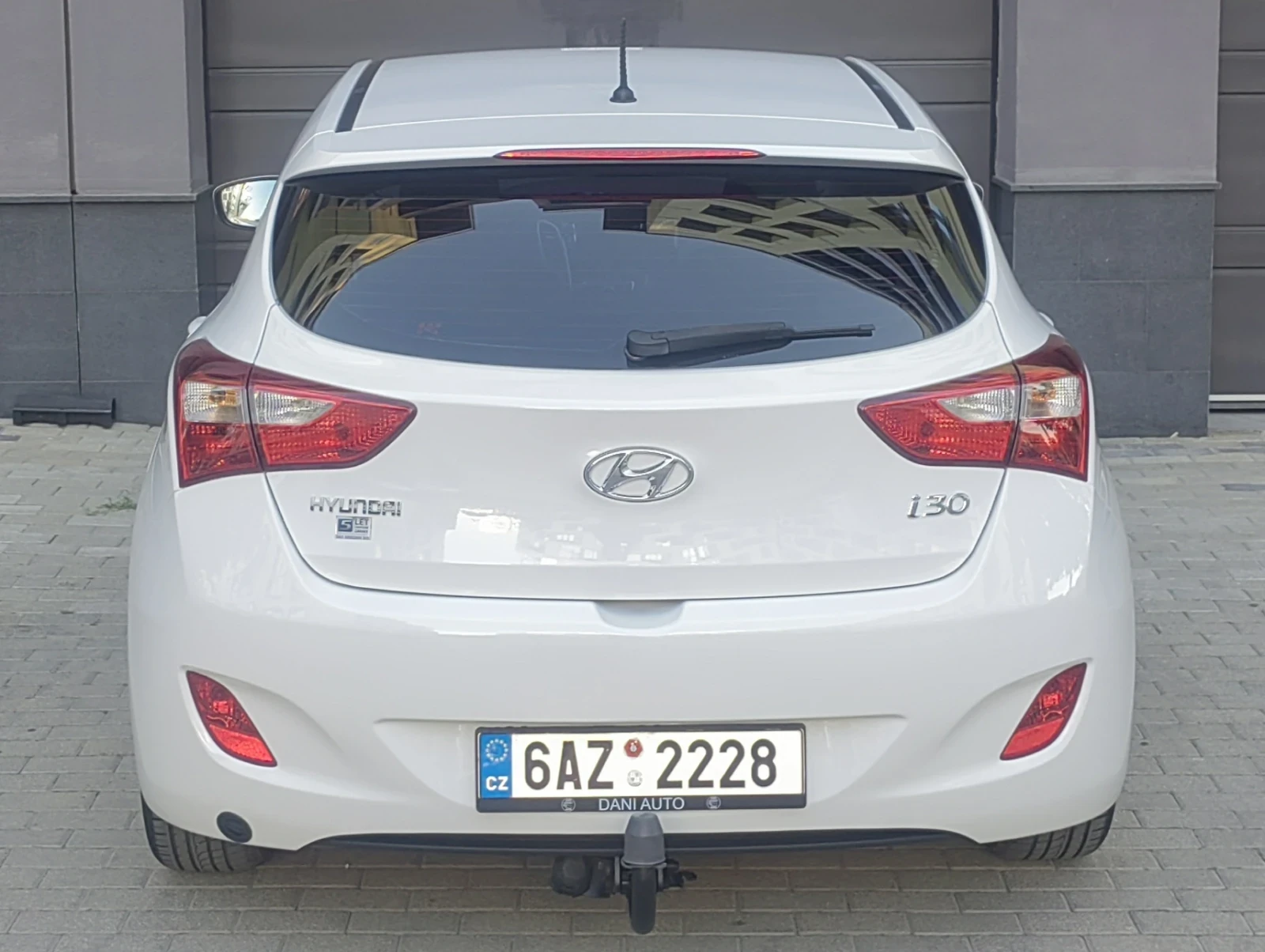 Hyundai I30 1.6 бензин/Газ , снимка 8 - Автомобили и джипове - 55683513