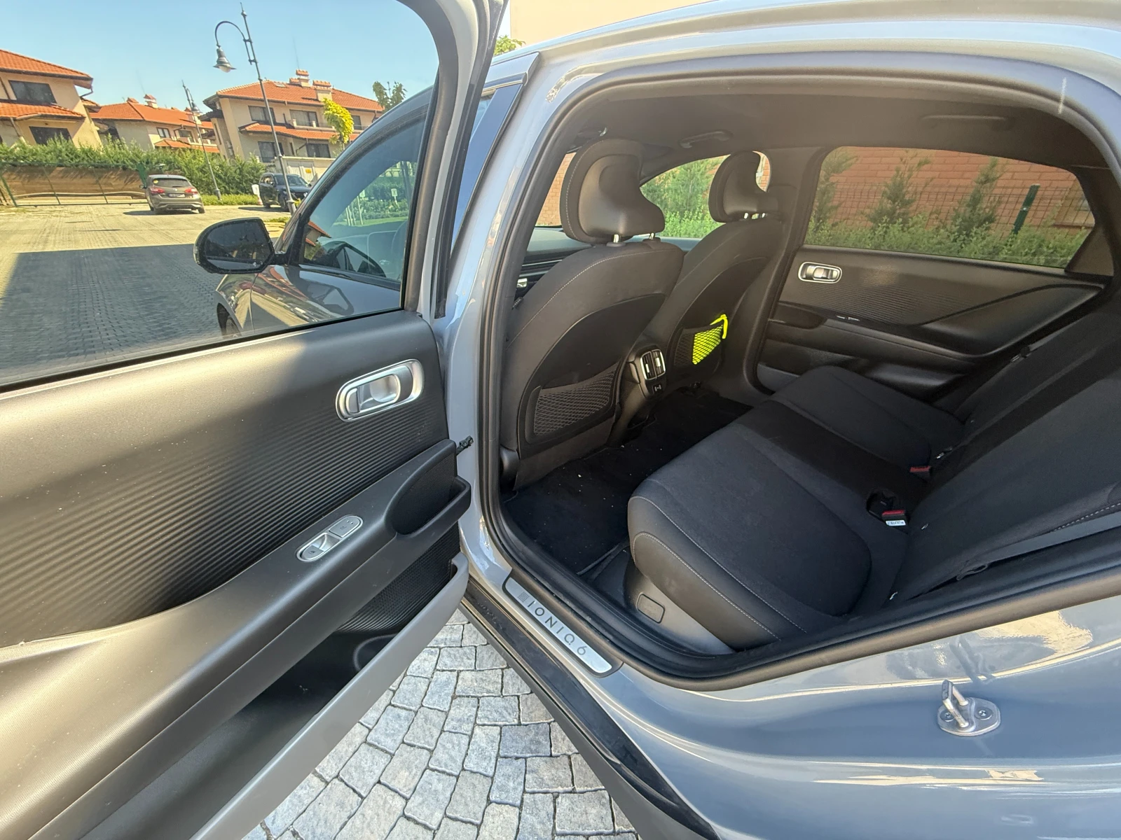 Hyundai Ioniq 6 77kWh Uniq RWD, снимка 10 - Автомобили и джипове - 56074136
