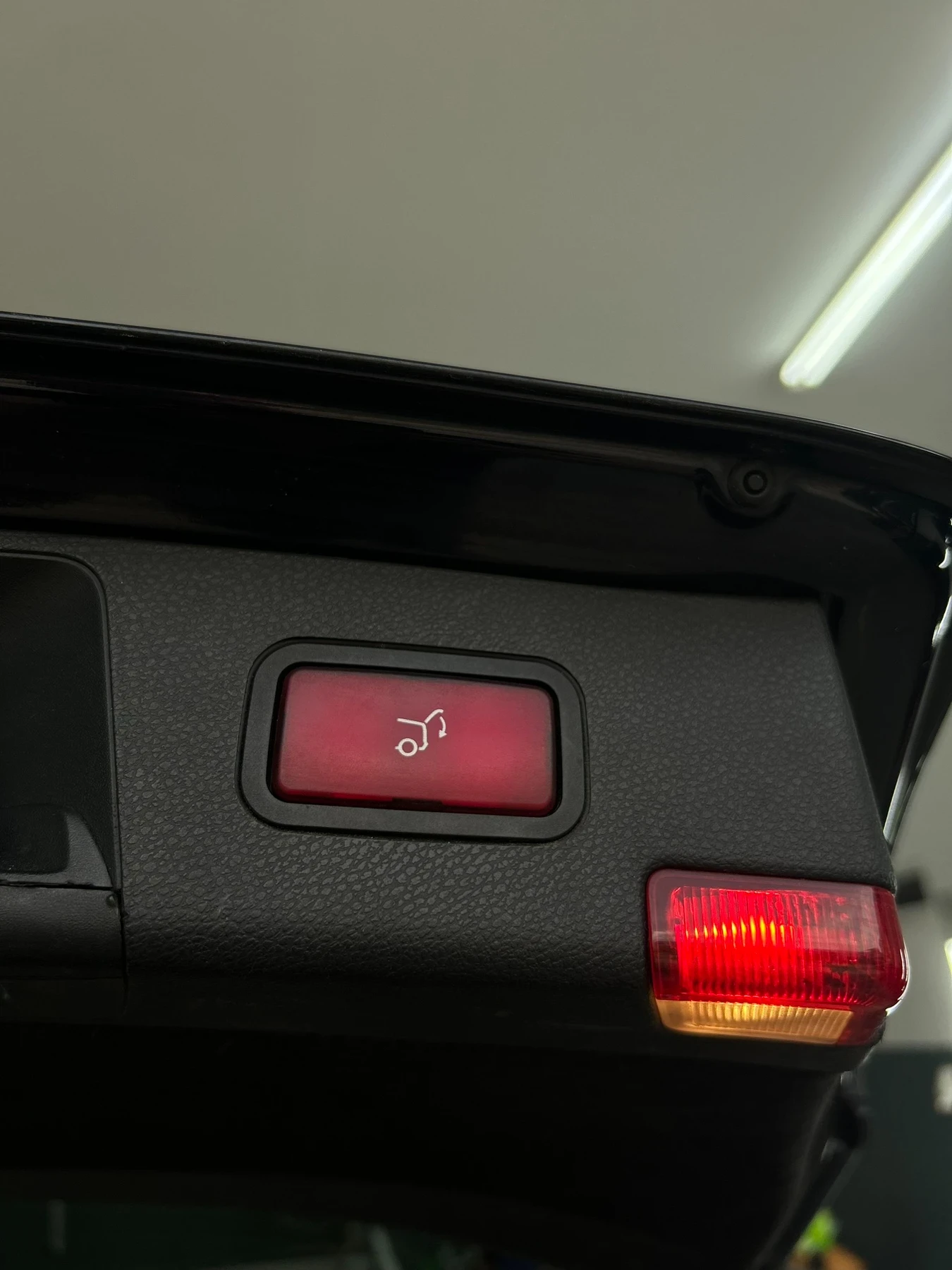Mercedes-Benz C 320, снимка 15 - Автомобили и джипове - 56167752
