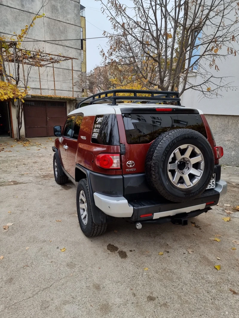 Toyota Fj cruiser ДЖИП, снимка 4 - Автомобили и джипове - 46995095