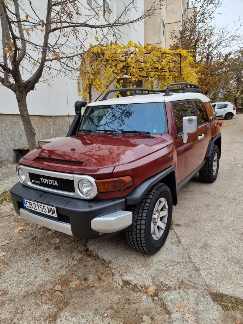 Toyota Fj cruiser ДЖИП, снимка 1 - Автомобили и джипове - 49122354