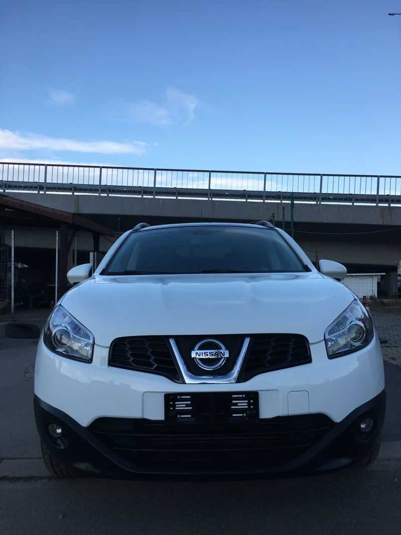 Nissan Qashqai 1.5 dci 110k.c. 7-местен, снимка 4 - Автомобили и джипове - 48451788