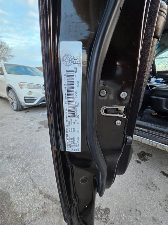 Dodge RAM 1500 * Laramie * CARFAX * ��� ������������ ������ | Mobile.bg � ����������� 11