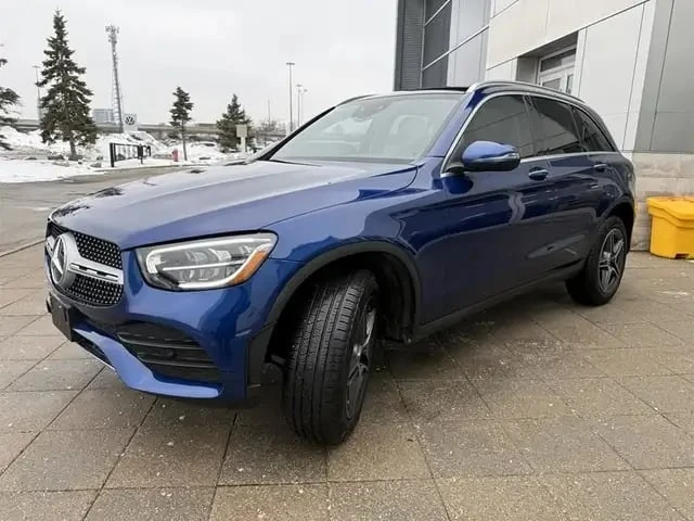 Mercedes-Benz GLC 300 / 4MATIC / CARFAX / ПОДГРЕВИ / , снимка 3 - Автомобили и джипове - 53337827