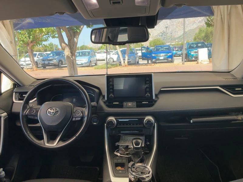 Toyota Rav4, снимка 12 - Автомобили и джипове - 54910299