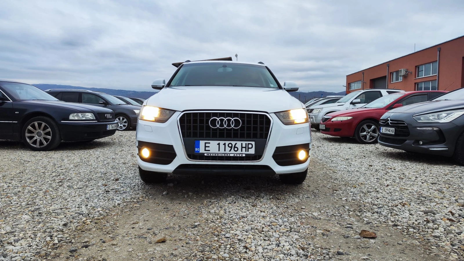 Audi Q3 2.0TDI - изображение 2