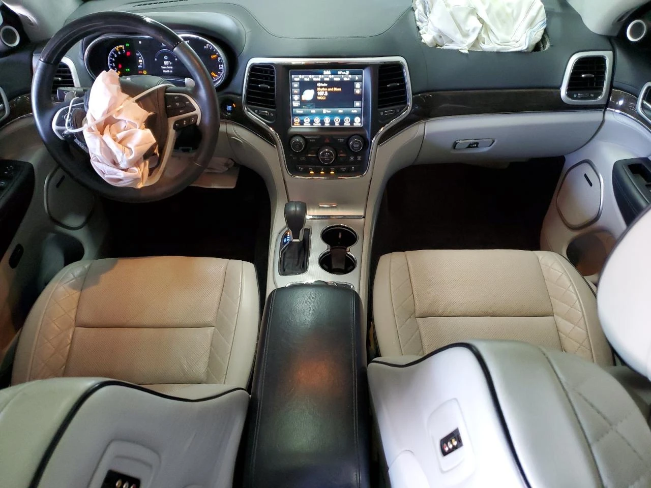 Jeep Grand cherokee SUMMIT 5.7L Рядко изпълнение с бяла кожа - изображение 9