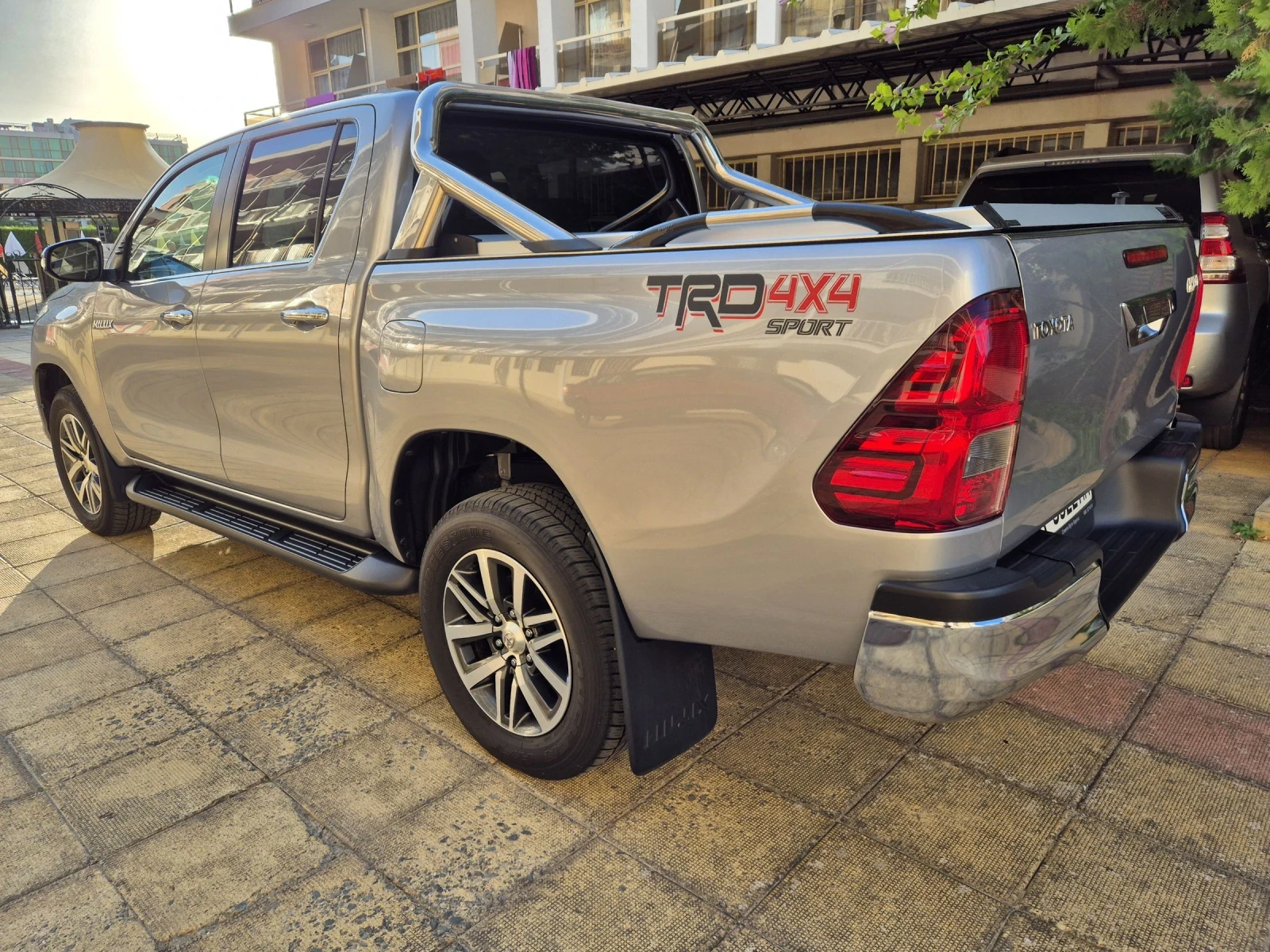 Toyota Hilux  - изображение 5