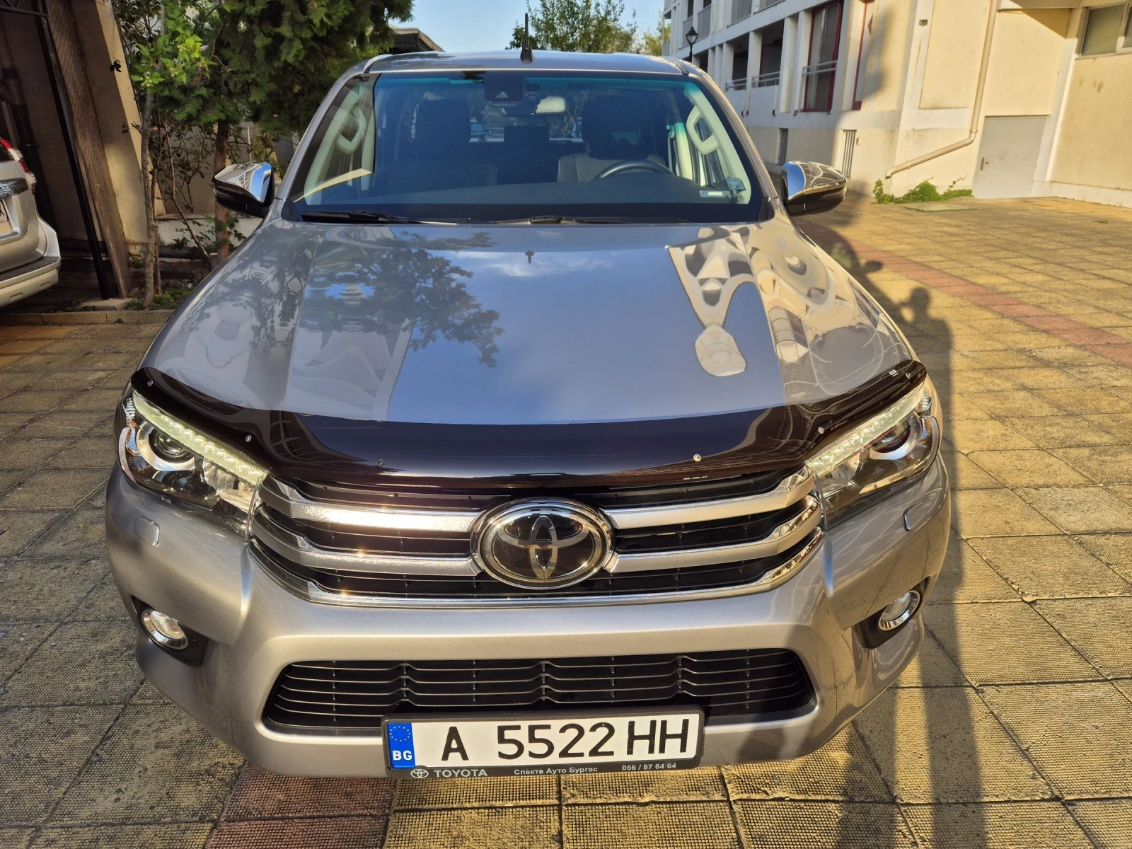 Toyota Hilux  - изображение 2