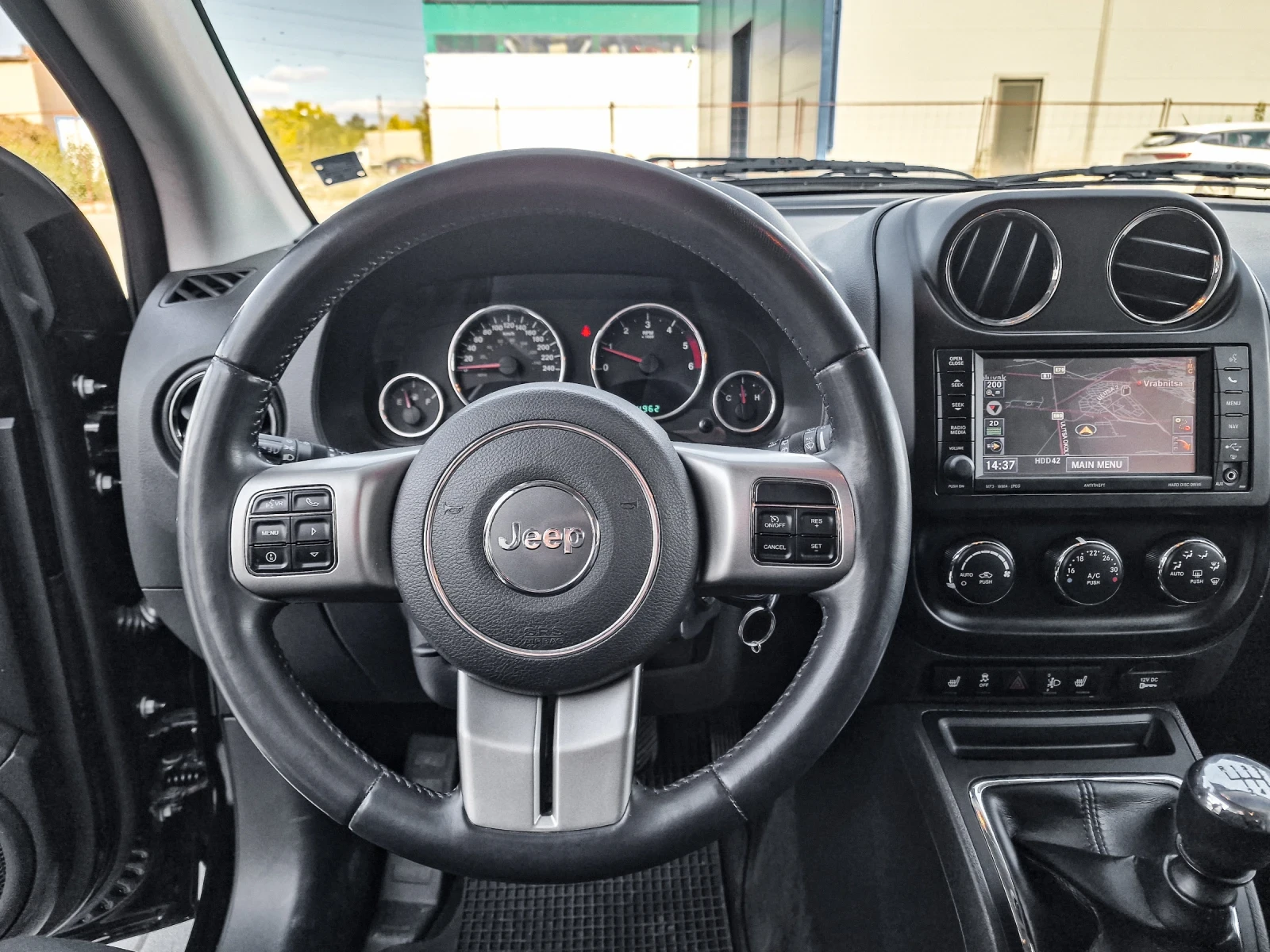 Jeep Compass 2.2CRDI 44 115 000 * * LIMITED* * FACELIFT | Mobile.bg   7